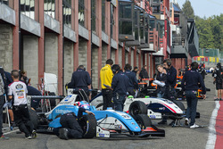 Max Defourny, R-ace GP