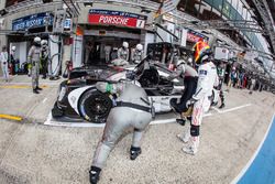 #1 Porsche Team Porsche 919 Hybrid: Timo Bernhard, Mark Webber, Brendon Hartley