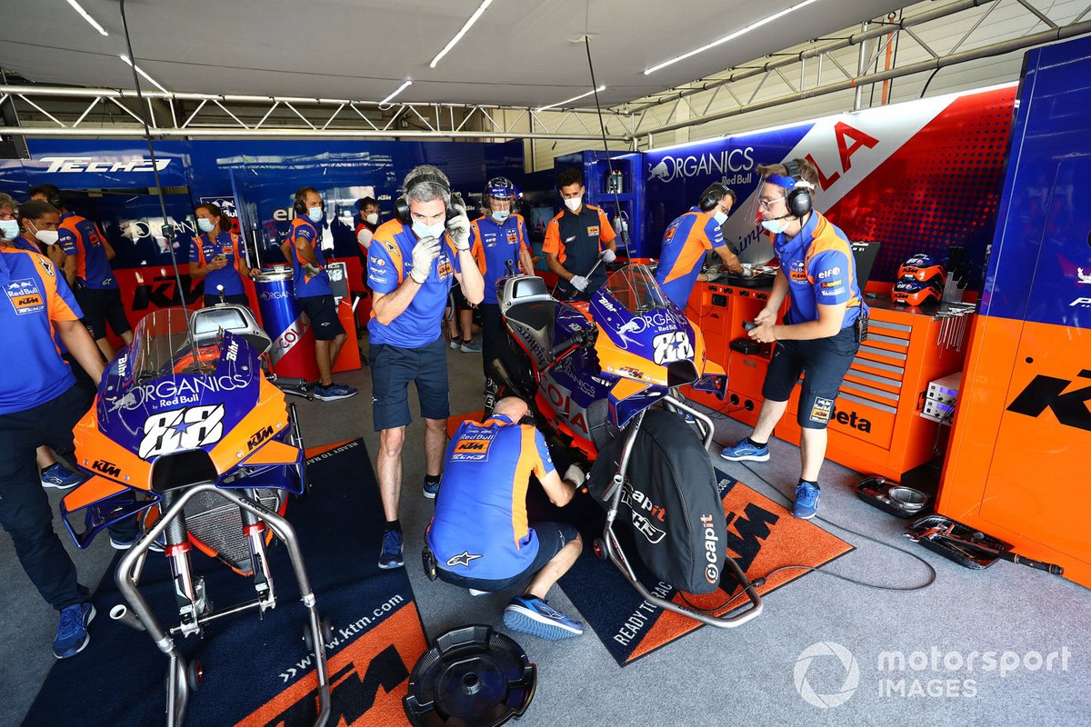 Miguel Oliveira, Red Bull KTM Tech 3