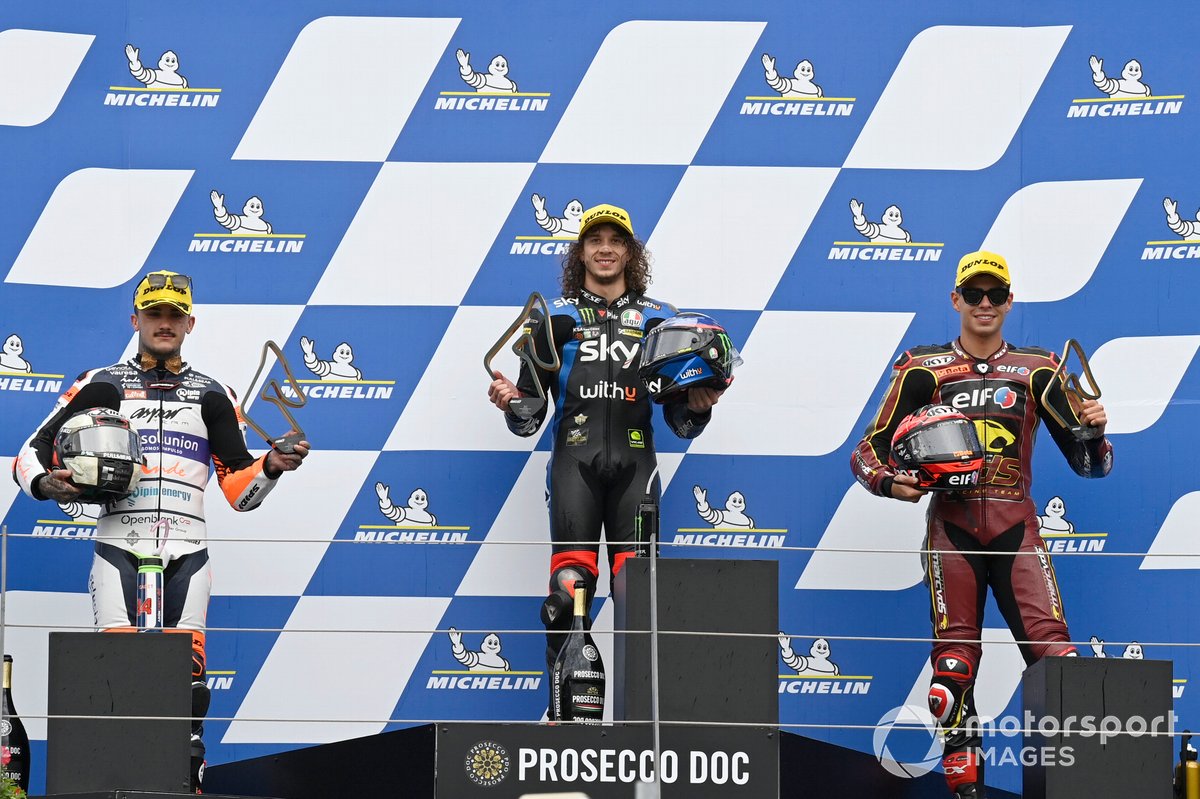 Podio: Marco Bezzecchi, Sky Racing Team VR46, Aron Canet, Aspar Team, Augusto Fernandez, Marc VDS Racing Team