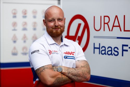 How to become a Garage Technician in F1 &ndash; Qualifications, skills & more