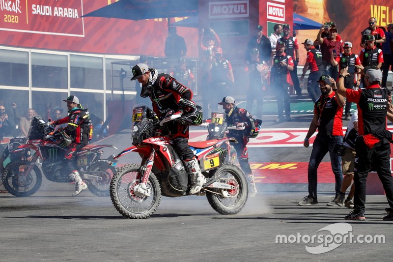 L'équipe Monster Energy Honda Team fête sa victoire