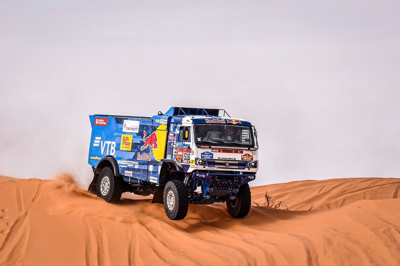 #516 Team KAMAZ Master: Anton Shibalov, Dmitrii Nikitin, Ivan Tatarinov