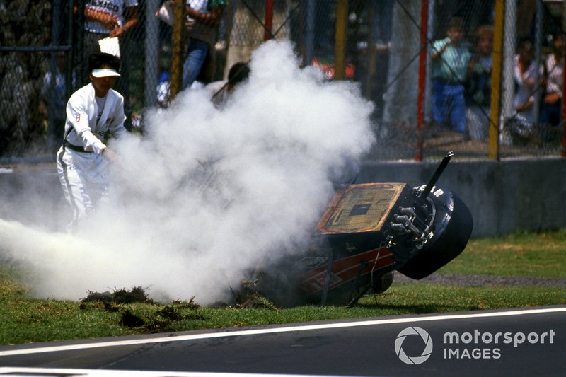 Incidente di Phillipe Alliot, Lola LC88, al GP del Messico del 1988