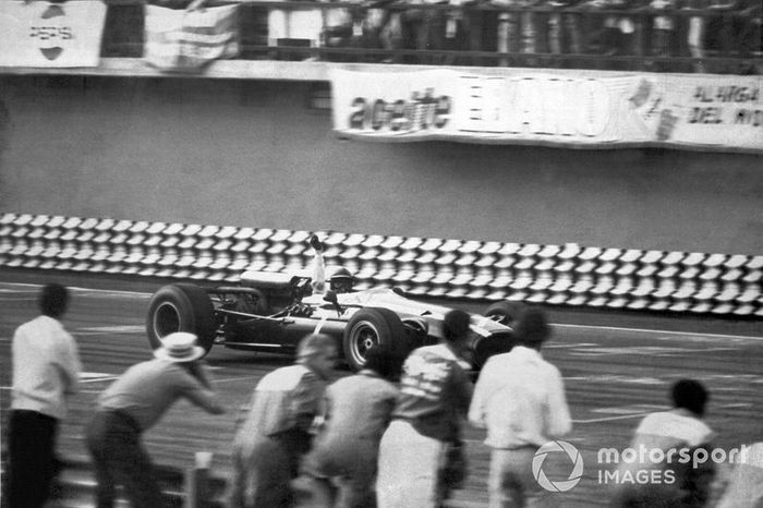 1966: John Surtees, Cooper