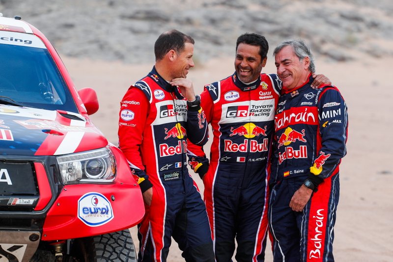 #300 Toyota Gazoo Racing: Nasser Al-Attiyah, Matthieu Baumel, #305 JCW X-Raid Team: Carlos Sainz