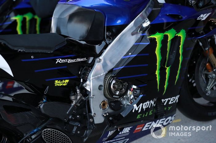 Moto de Valentino Rossi, Yamaha Factory Racing