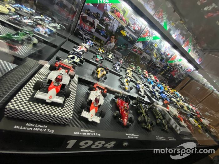 Colección de coches miniatura de F1