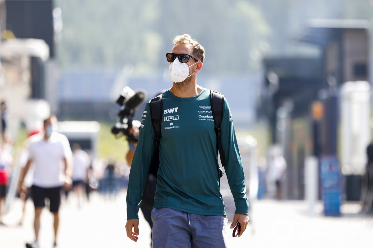 Sebastian Vettel, Aston Martin