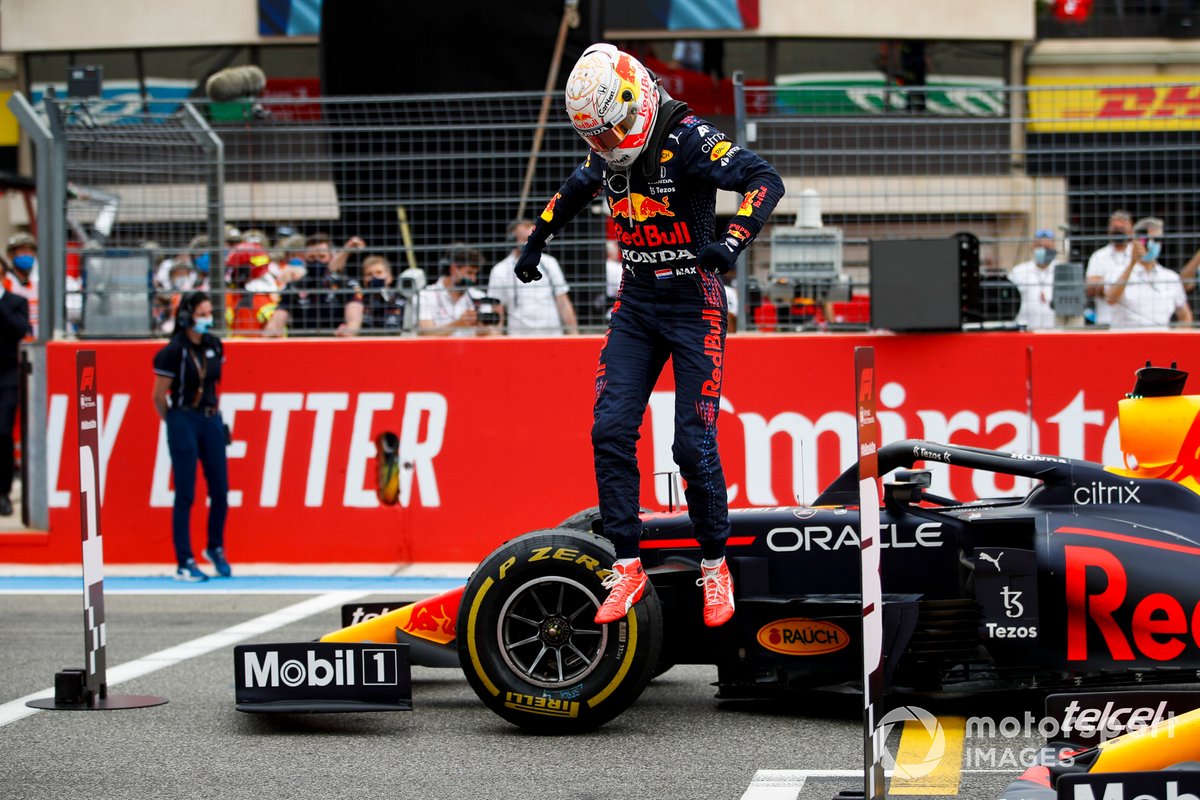 Ganador Max Verstappen, Red Bull Racing en Parc Ferme
