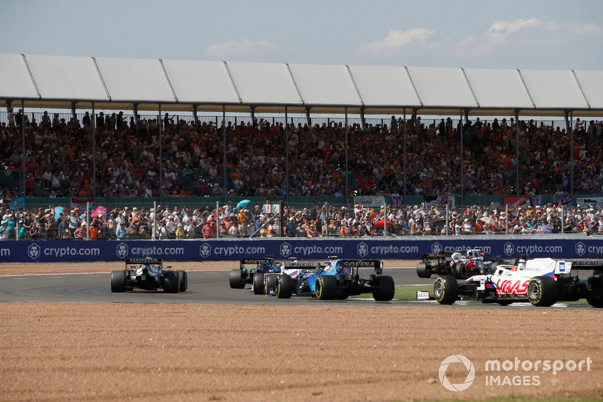Yuki Tsunoda, AlphaTauri AT02, George Russell, Williams FW43B, Mick Schumacher, Haas VF-21, Nicholas Latifi, Williams FW43B, e Nikita Mazepin, Haas VF-21