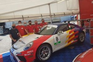 Team Ghinzani Arco Motorsport con la n.8 Q8 High Perform di Alberto Cerqui