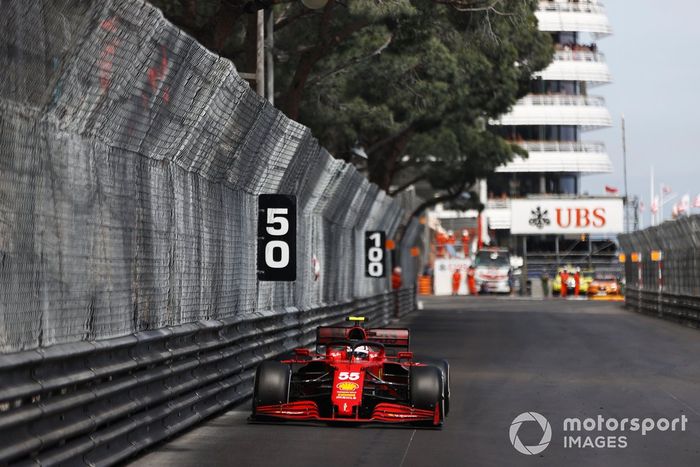Carlos Sainz Jr., Ferrari SF21