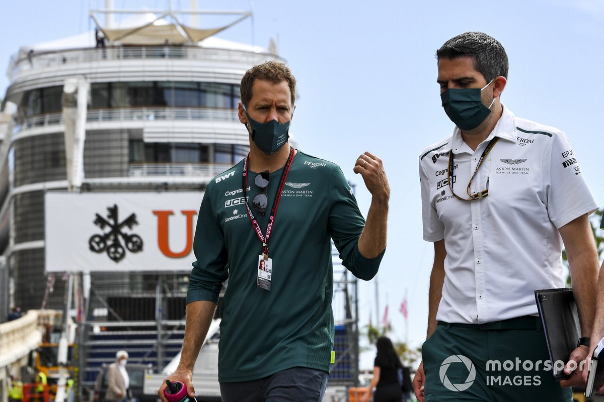 Sebastian Vettel, Aston Martin
