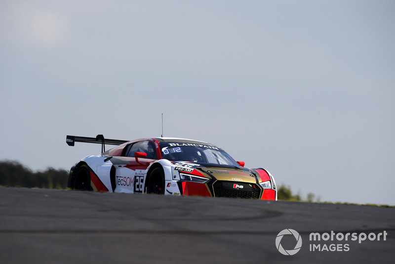 #26 Sainteloc Racing Audi R8 LMS: Nyls Stievenart, Markus Winkelhock