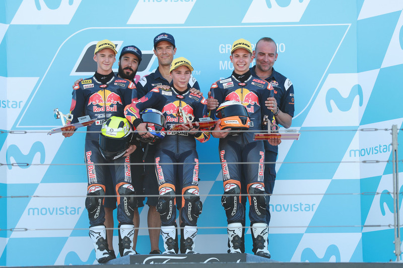 Xavier Artigas, Deniz Öncü, Carlos Tatay