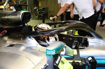 Lewis Hamilton, Mercedes-AMG F1 W09 EQ Power+ celebrates in parc ferme