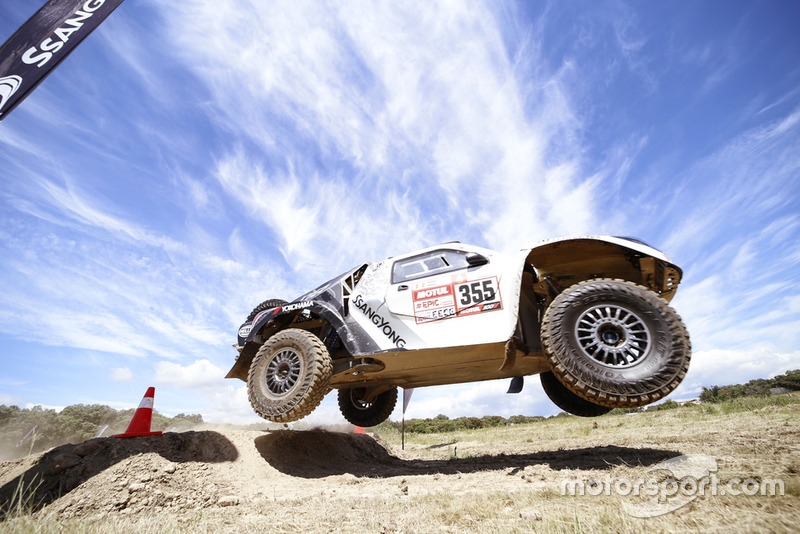 Prueba SsangYong Tivoli DKR