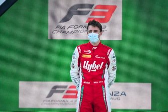 Race Winner Frederik Vesti, Prema Racing celebrates on the podium