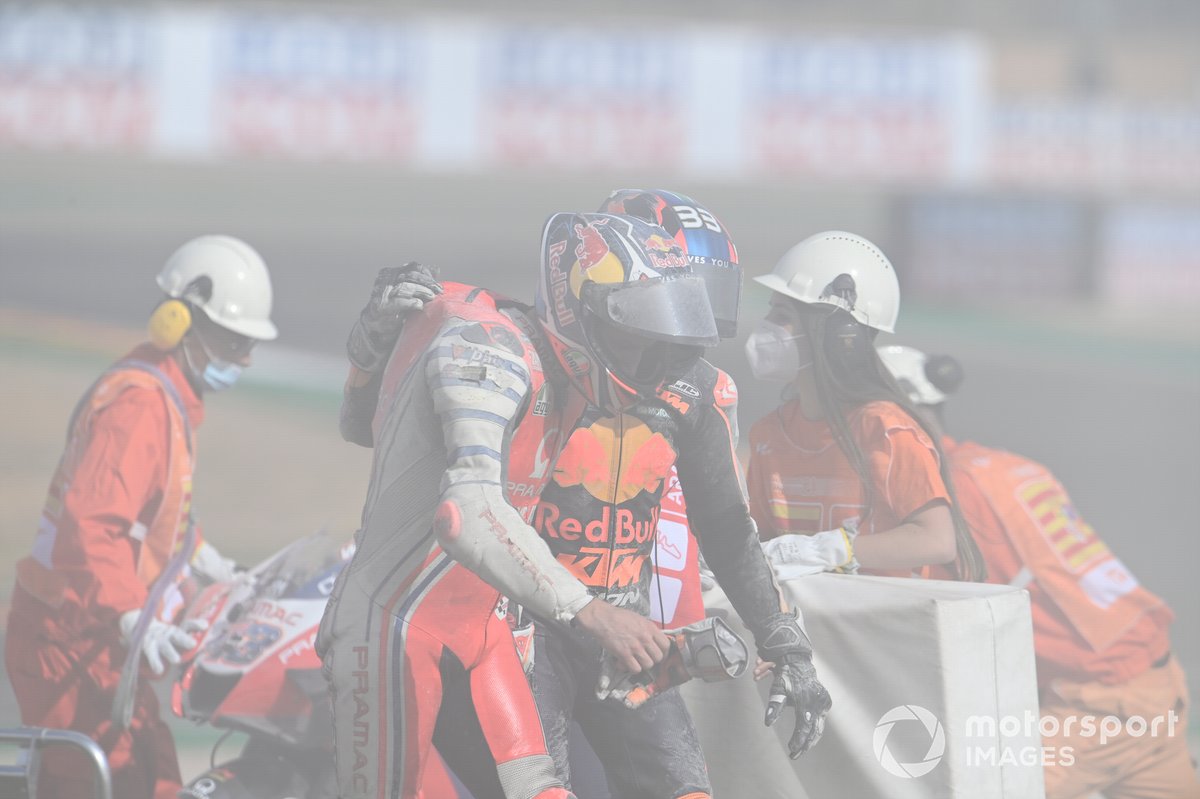 Caída de Jack Miller, Pramac Racing y Brad Binder, Red Bull KTM Factory Racing