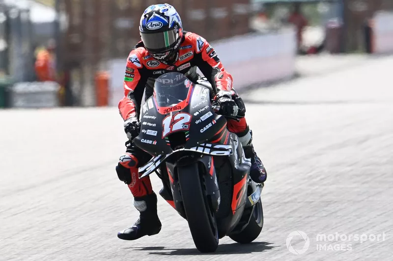 Maverick Vinales, Aprilia Racing Team