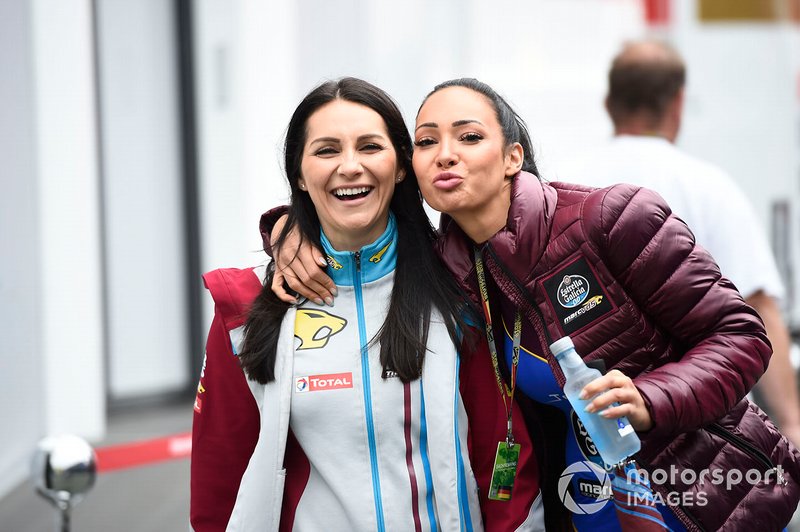 Grid girl