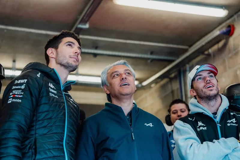 Esteban Ocon, Luca de Meo et Pierre Gasly