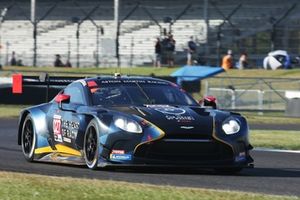 #027 Heart of Racing Team Aston Martin Vantage GT3 Evo: Roman De Angelis, Mario Farnbacher
