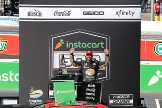 Race winner Martin Truex Jr., Joe Gibbs Racing, Toyota Camry