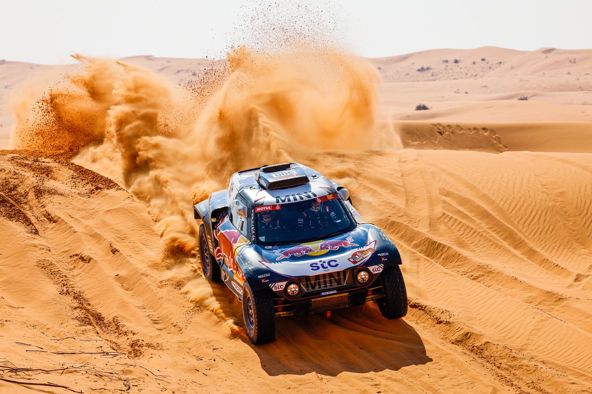 #300 X-Raid Mini JCW Team: Carlos Sainz, Lucas Cruz