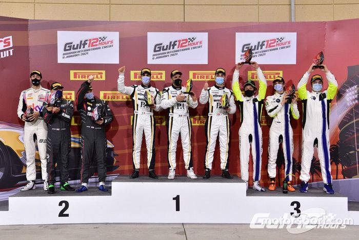 Podio GT3 Pro-Am: #67 Dinamic Motorsport, Porsche 911 GT3R: Roberto Pampanini, Mauro Calamia, Stefano Monaco, #3 Ram Racing, Mercedes-AMG GT3: John Loggie, Chris Froggatt, Callum MacLeod, #46 Kessel Racing Monster VR46, Ferrari 488 GT3: Valentino Rossi, Alessio Salucci, Luca Marini