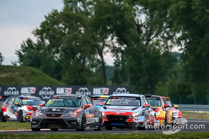 Mikel Azcona, PWR Racing CUPRA TCR