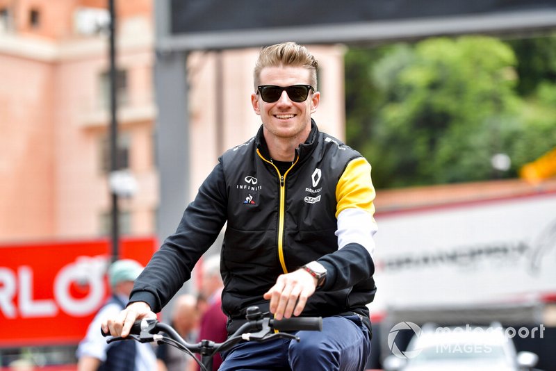 Nico Hulkenberg, Renault F1 Team on a bike