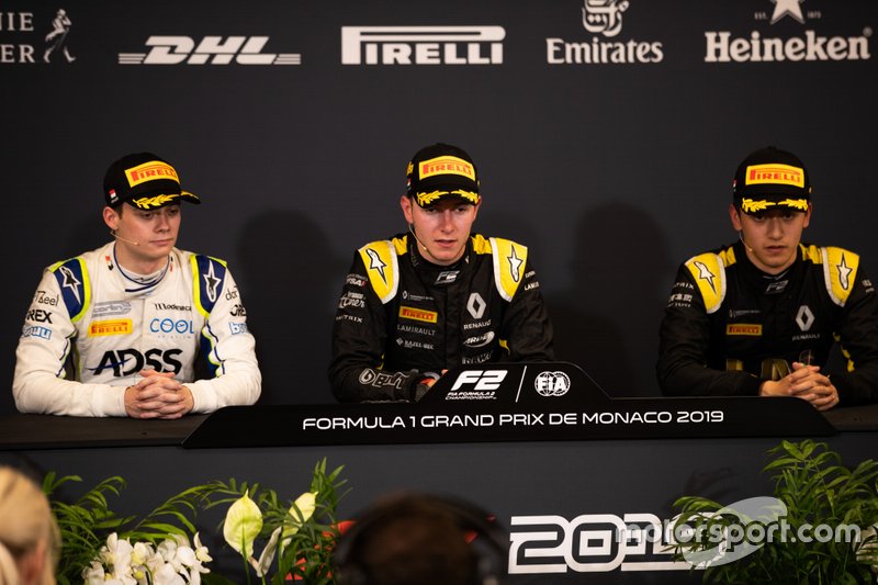 Guanyu Zhou, UNI Virtuosi Racing, Anthoine Hubert, Arden, Louis Deletraz, Carlin