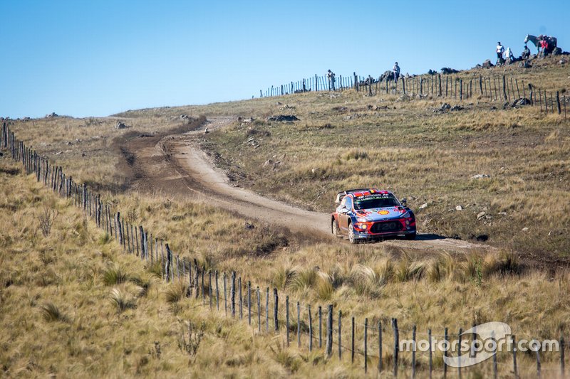 Thierry Neuville, Nicolas Gilsoul, Hyundai Motorsport Hyundai i20 Coupe WRC
