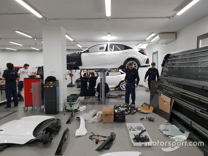 Detalle de las instalaciones y programas de Motor&Sport Institute