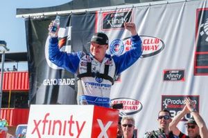 Race Winner Cole Custer, Stewart-Haas Racing, Ford Mustang Thompson Pipe/Haas CNC