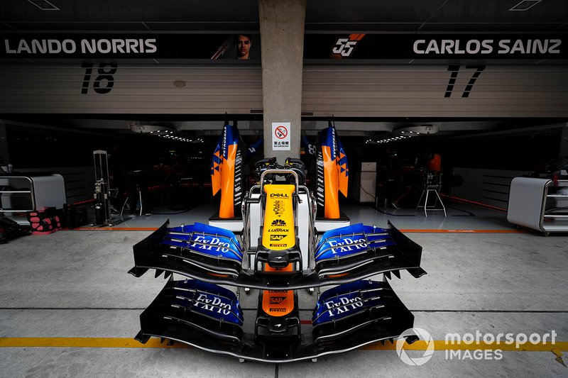McLaren MCL34 front wings outside McLaren garage