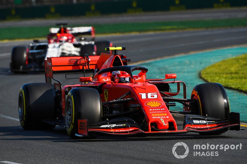 Charles Leclerc, Ferrari SF90 and Kimi Raikkonen, Alfa Romeo Racing C38 