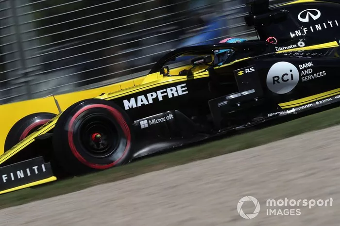 Daniel Ricciardo, Renault F1 Team R.S.19