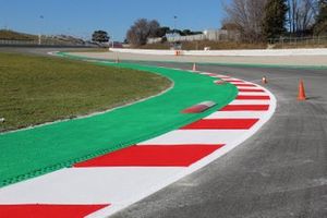 Track kerbs detail turns 5 & 7, La Moreneta