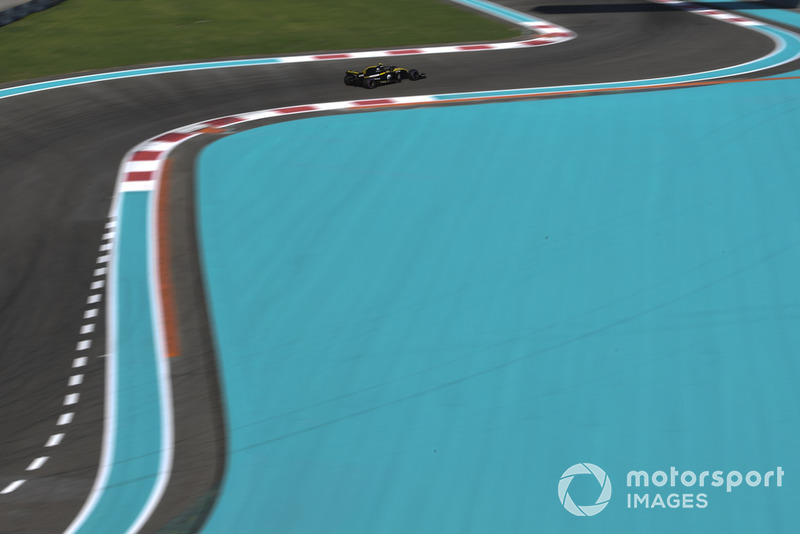 Carlos Sainz Jr., Renault Sport F1 Team R.S. 18