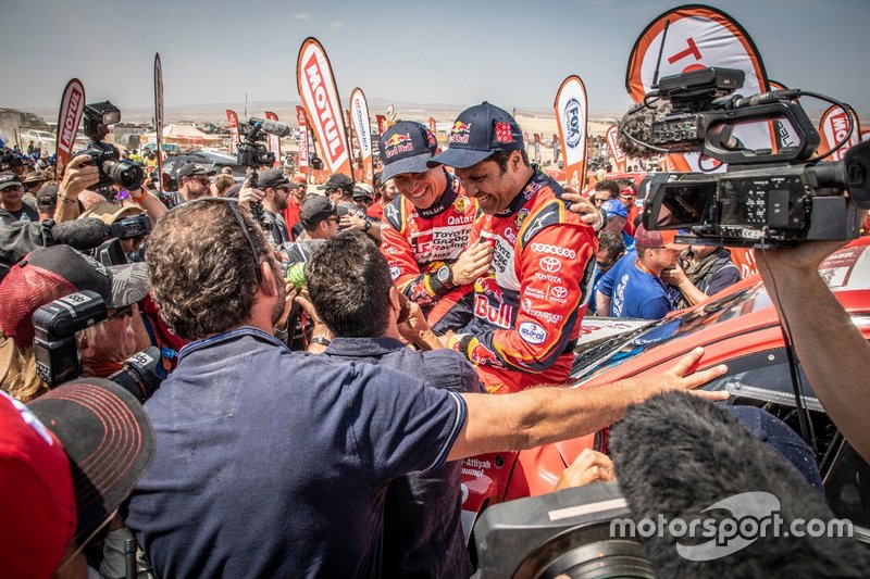 #301 Toyota Gazoo Racing Toyota Hilux: Нассер Аль- Аттія, Маттьйо Бомель