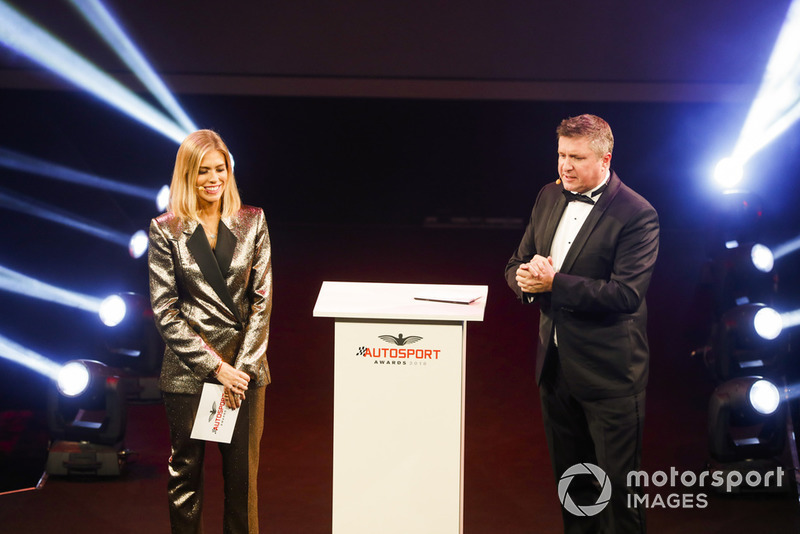 Nicki Shields ve David Croft