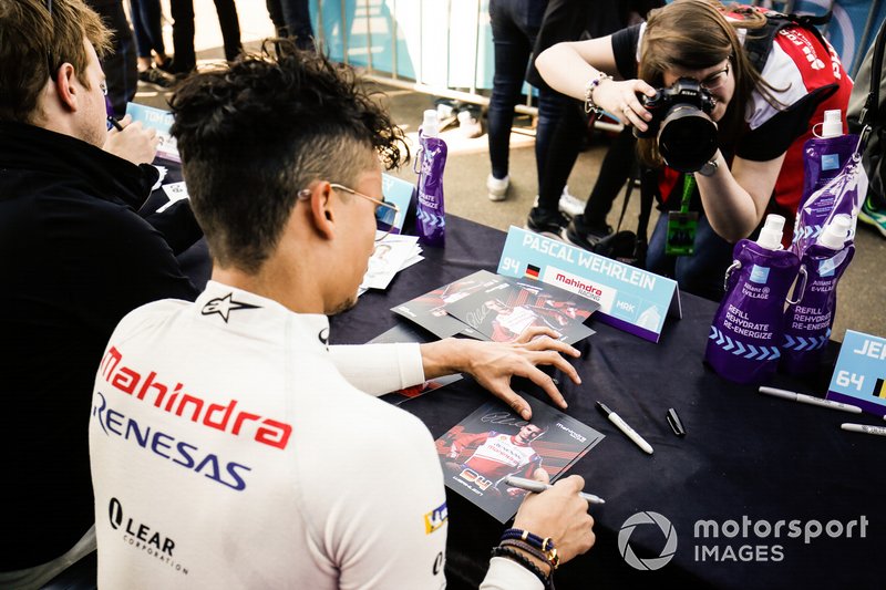 Pascal Wehrlein (DEU), Mahindra Racing