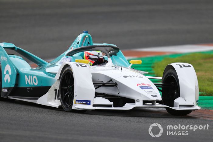 Oliver Turvey, NIO Formula E Team, NIO Sport 004
