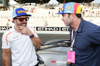 Fernando Alonso, McLaren ve NASCAR pilotu Jimmie Johnson