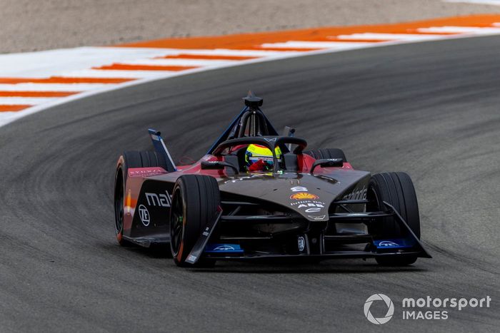 Oliver Rowland, Mahindra Racing