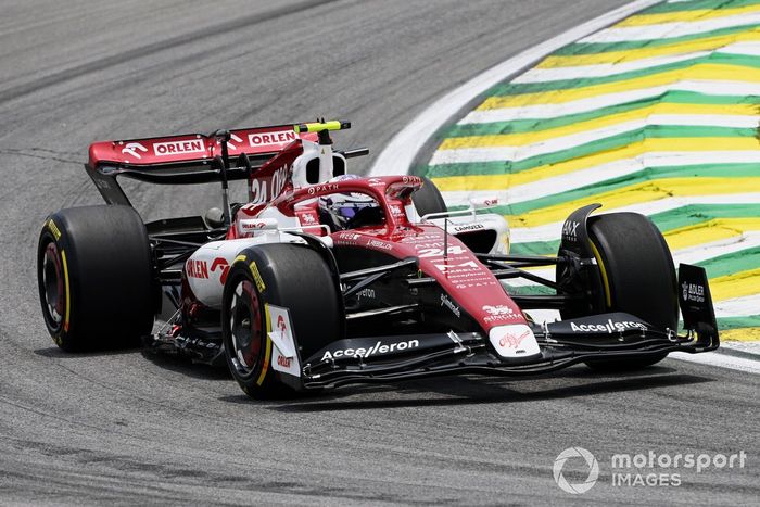 Zhou Guanyu, Alfa Romeo C42