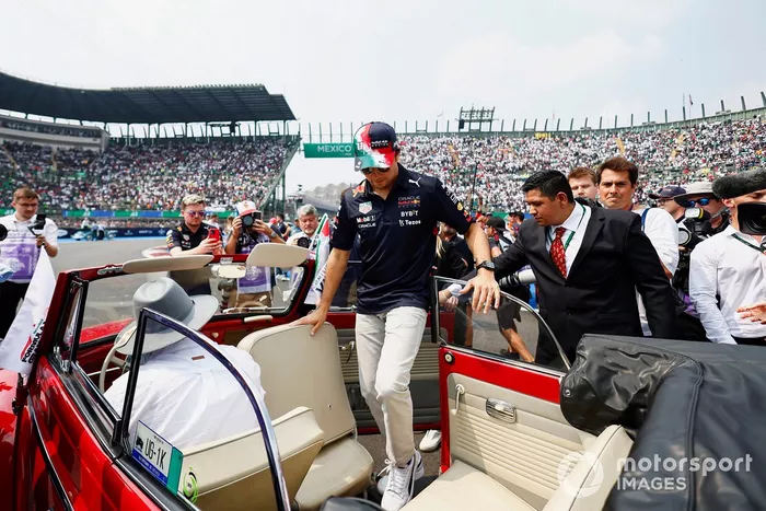 Sergio Pérez, Red Bull Racing 